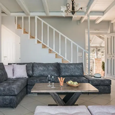Evanthia By Vintage Travel Villa