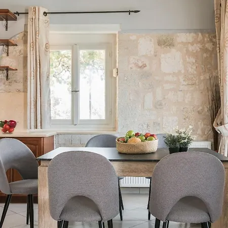 Villa Evanthia By Vintage Travel