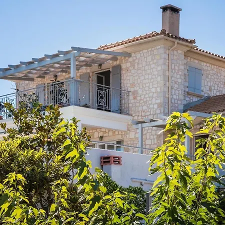 Villa Evanthia By Vintage Travel